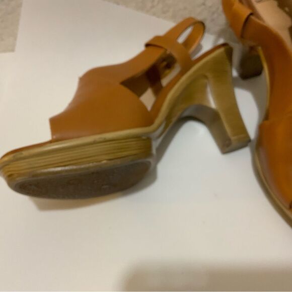 Sofft Womens Sandals Size 6.5 Open Toe Slingback Career Comfort Shoes Heels Tan - Picture 8 of 13